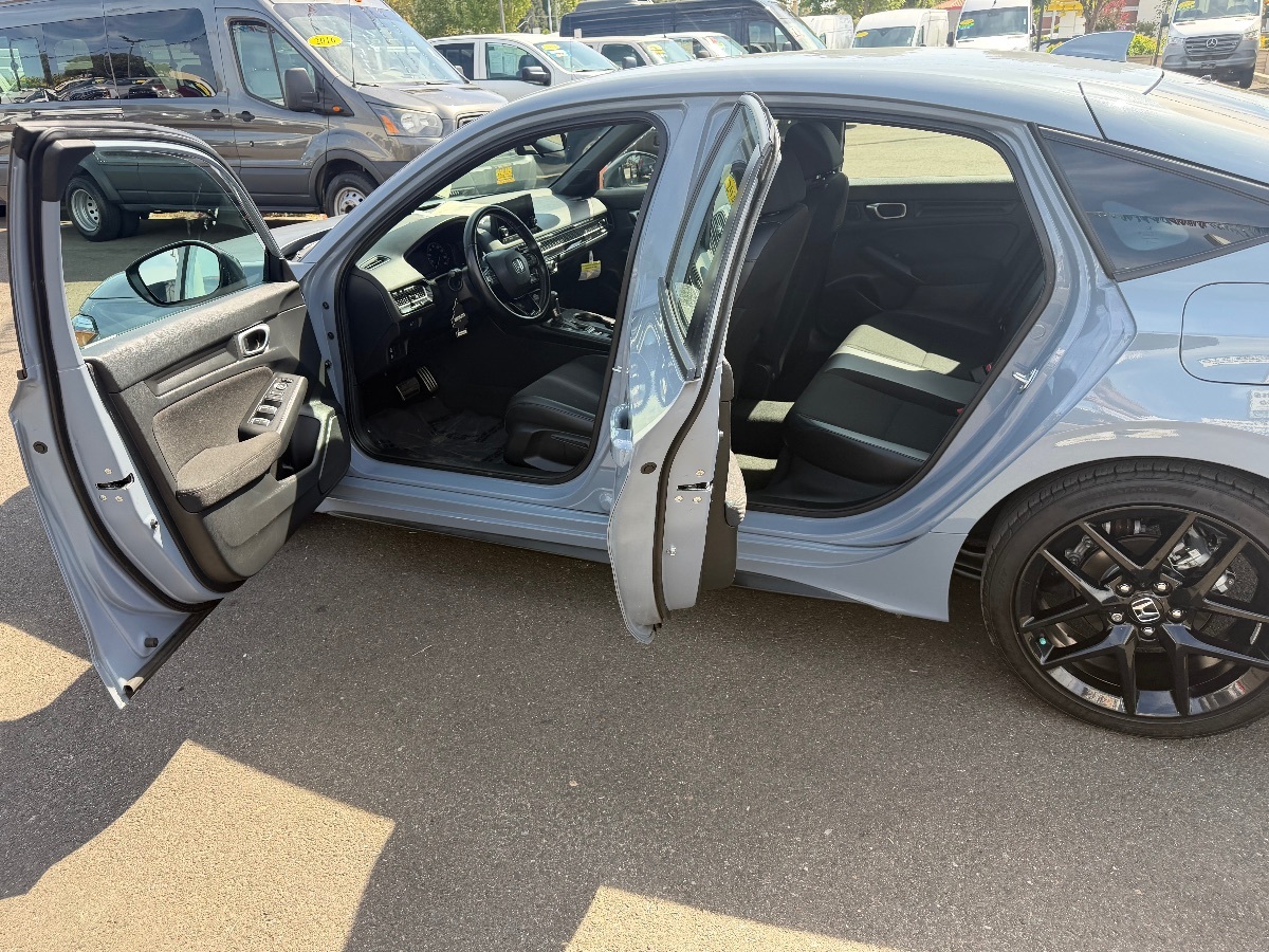 Honda Civic photo 10