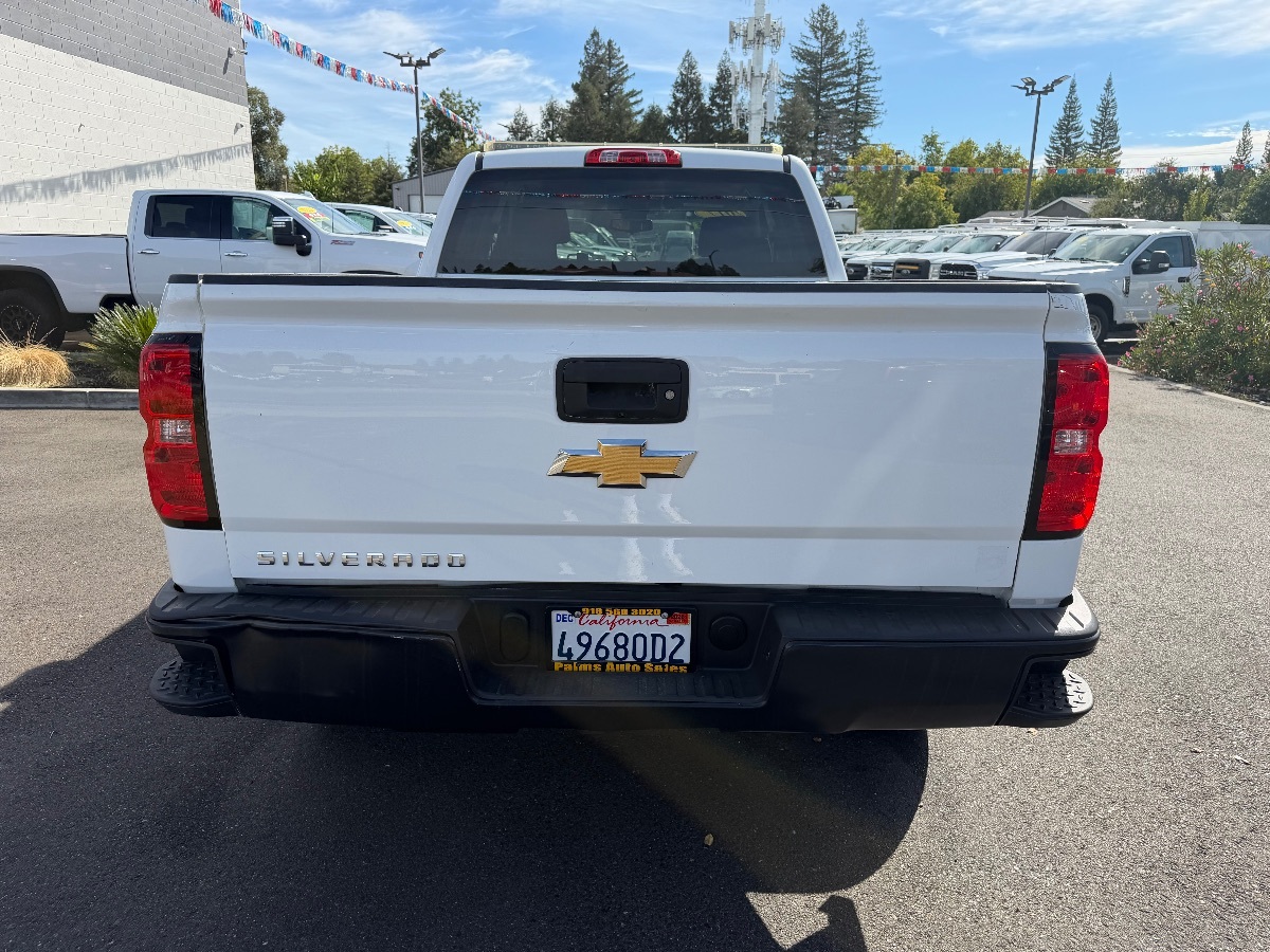 Chevrolet Silverado photo 6