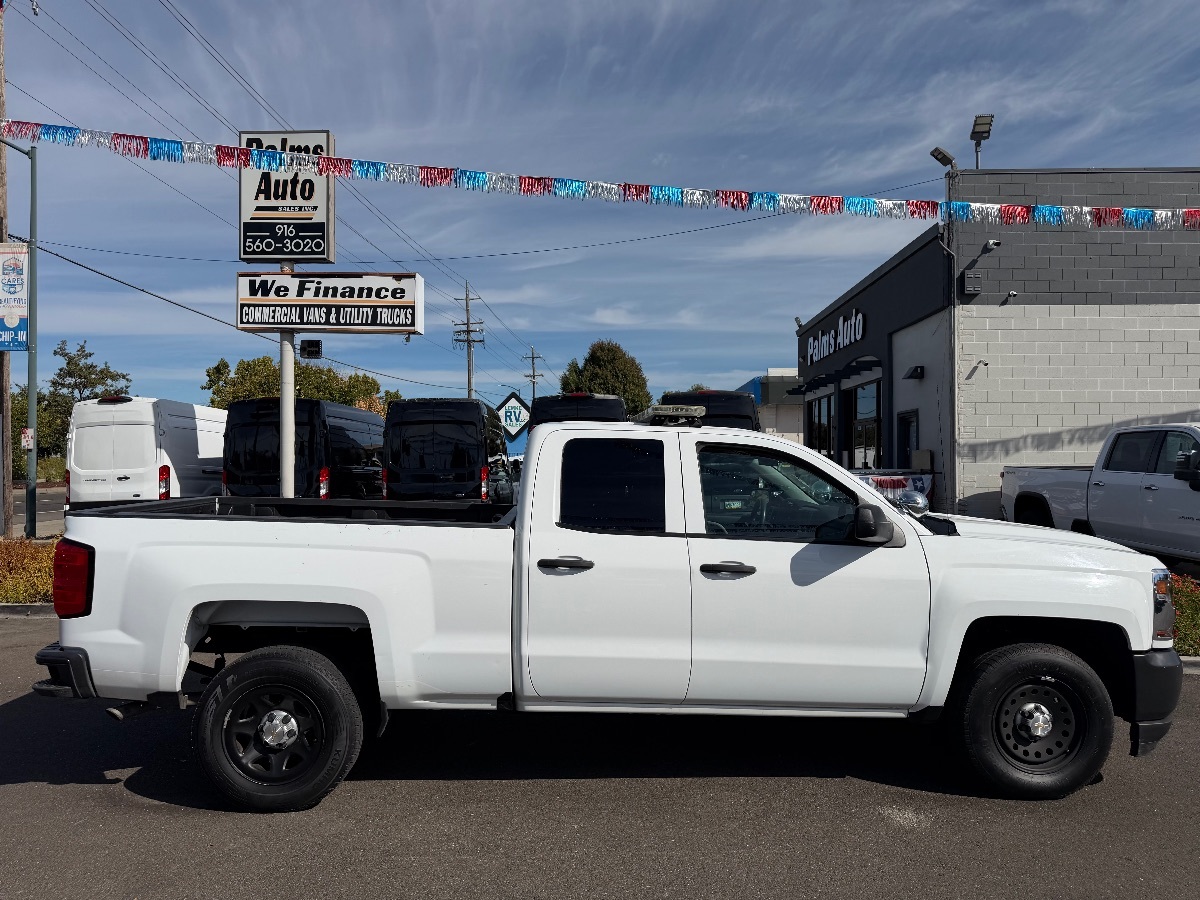 Chevrolet Silverado photo 8