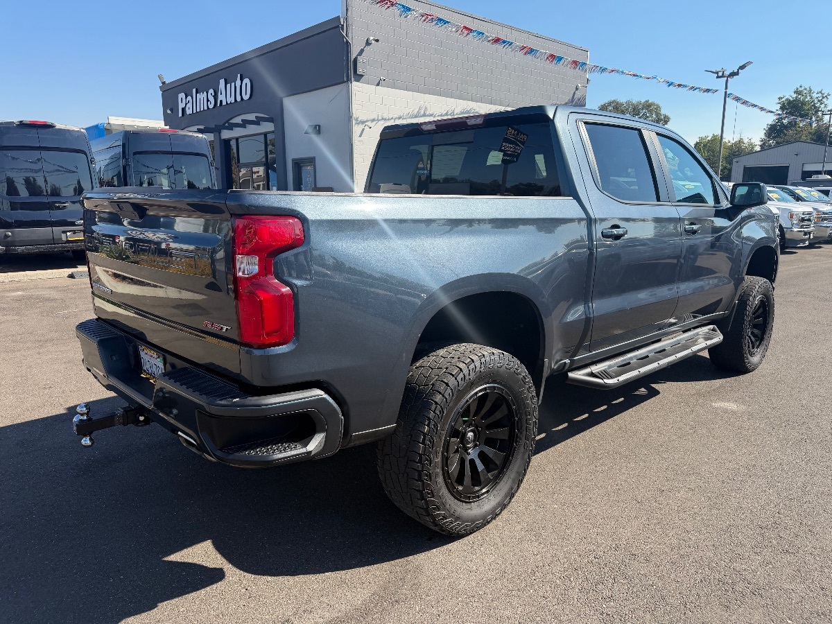 Chevrolet Silverado photo 8