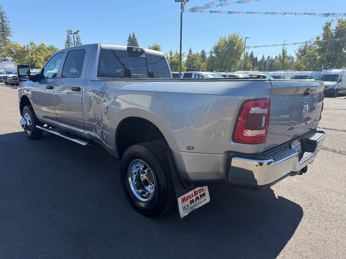 Ram 3500 photo 5