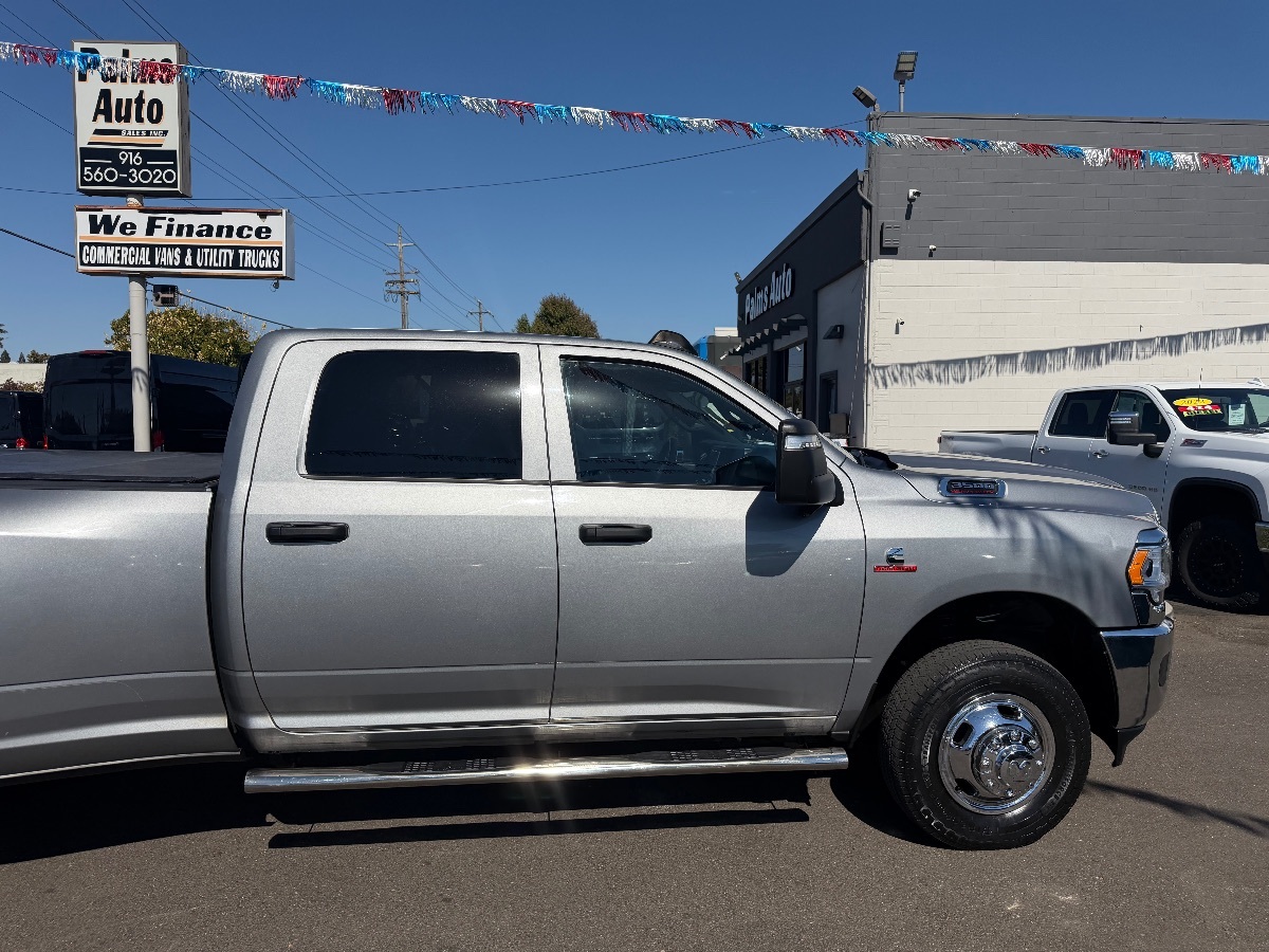 Ram 3500 photo 9