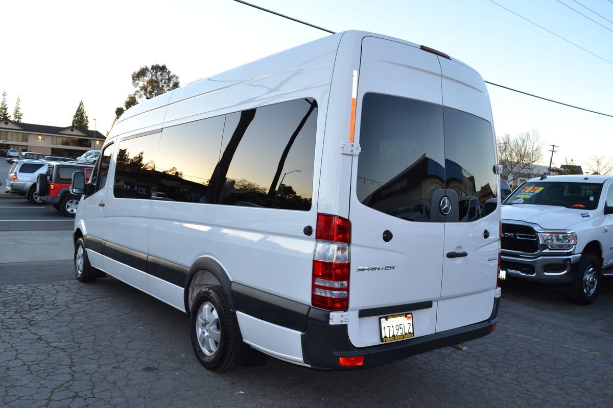 Calavera Mercedes Benz Sprinter 2007 2008 2011 2012 2013 | Envío Gratis