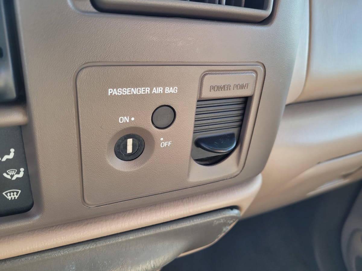 1999 Ford F-250 XLT photo 15