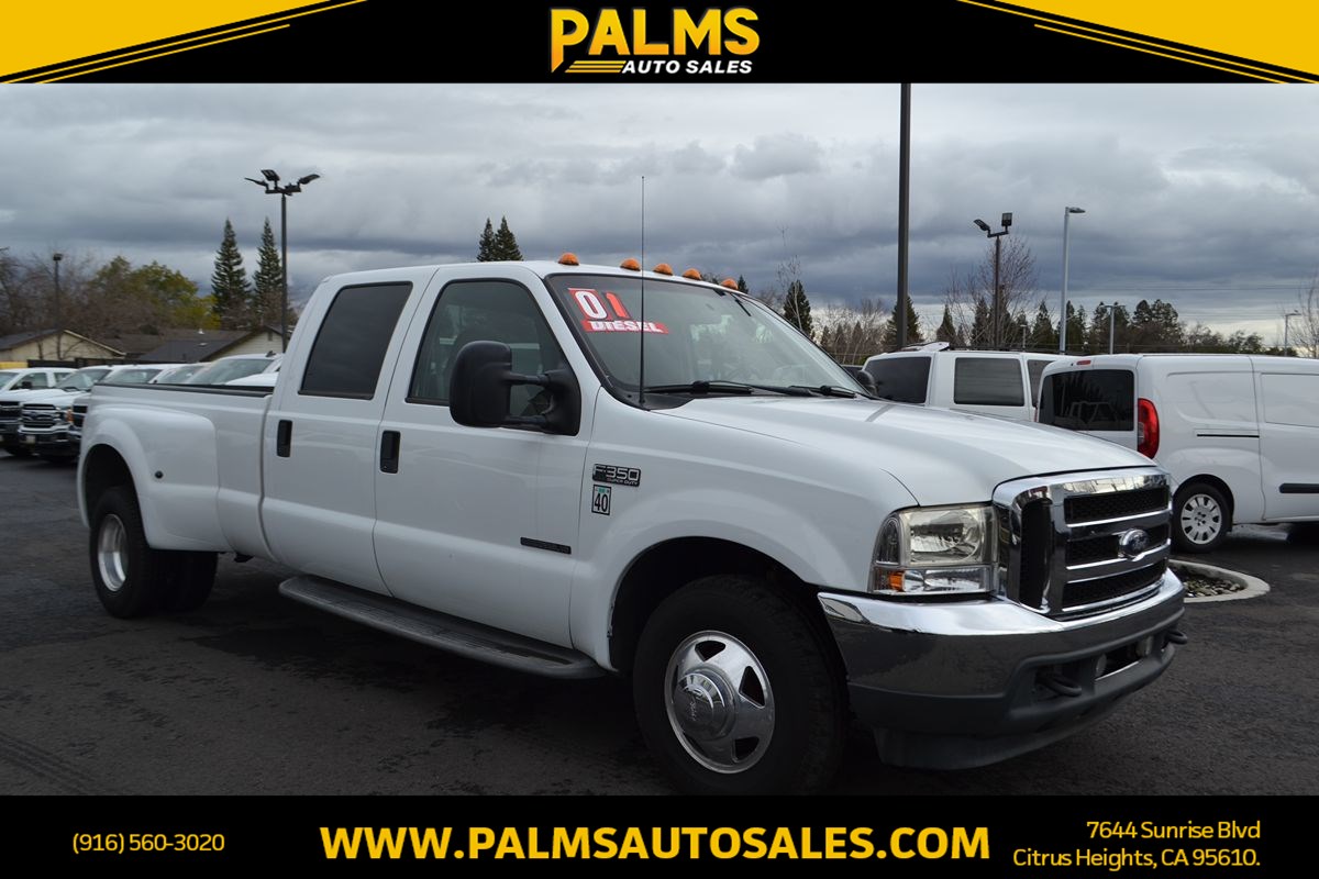 2001 Ford Super Duty F-350 DRW XLT Diesel