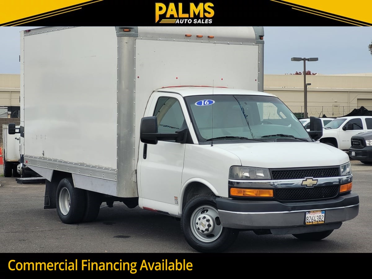 2016 Chevrolet Express Commercial Cutaway 3500 Van 139"