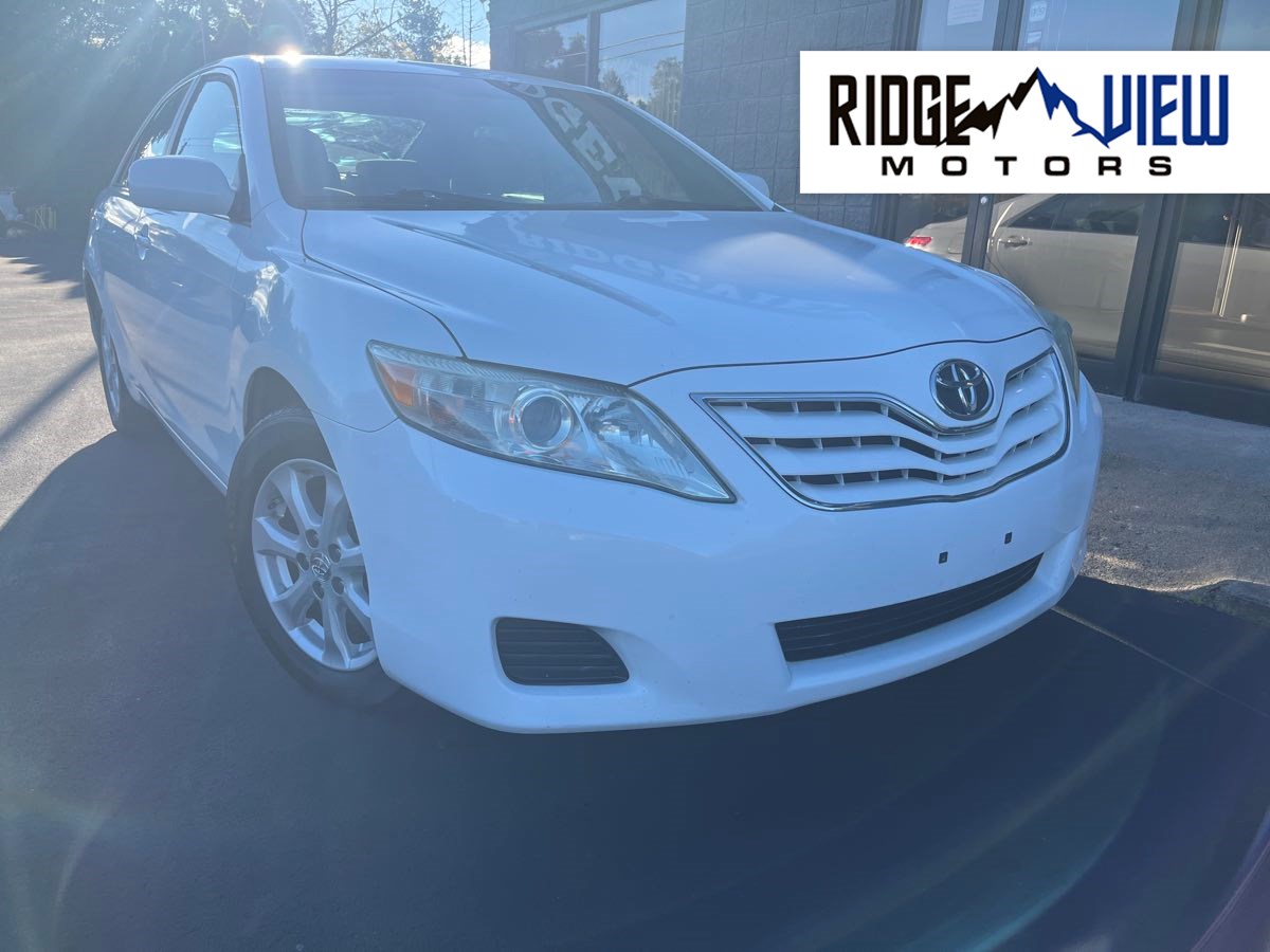 2011 Toyota Camry LE