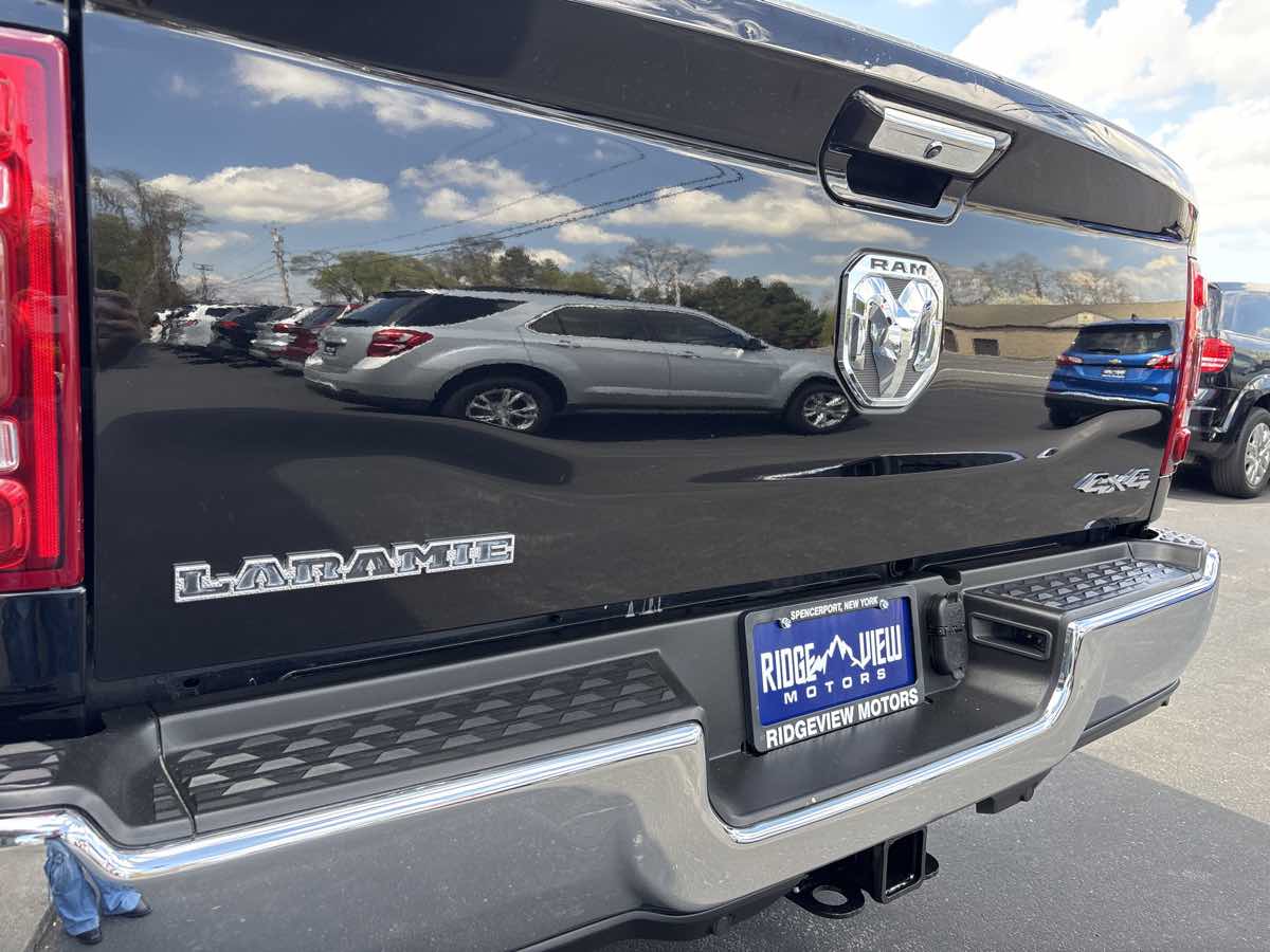2021 Ram 2500 Laramie photo 39
