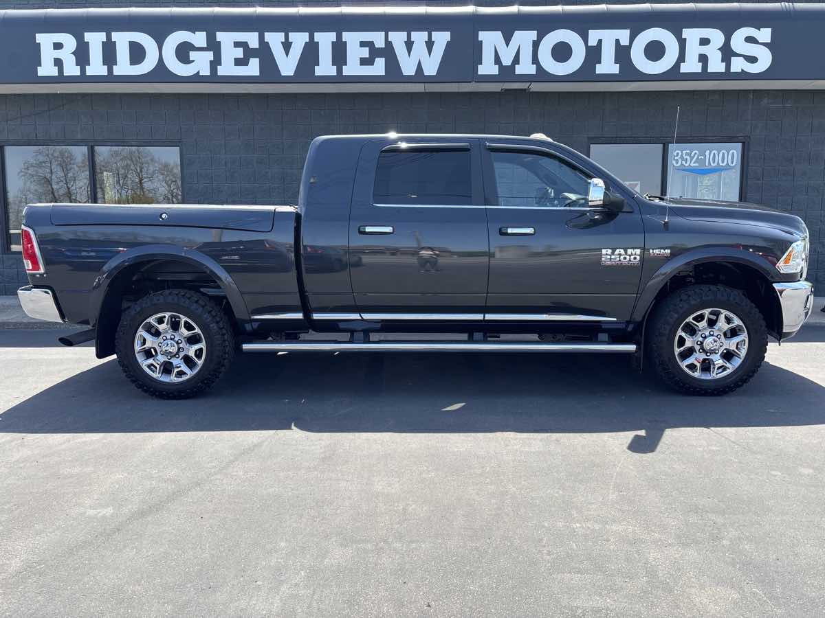 2016 Ram 2500 Longhorn Limited photo 2