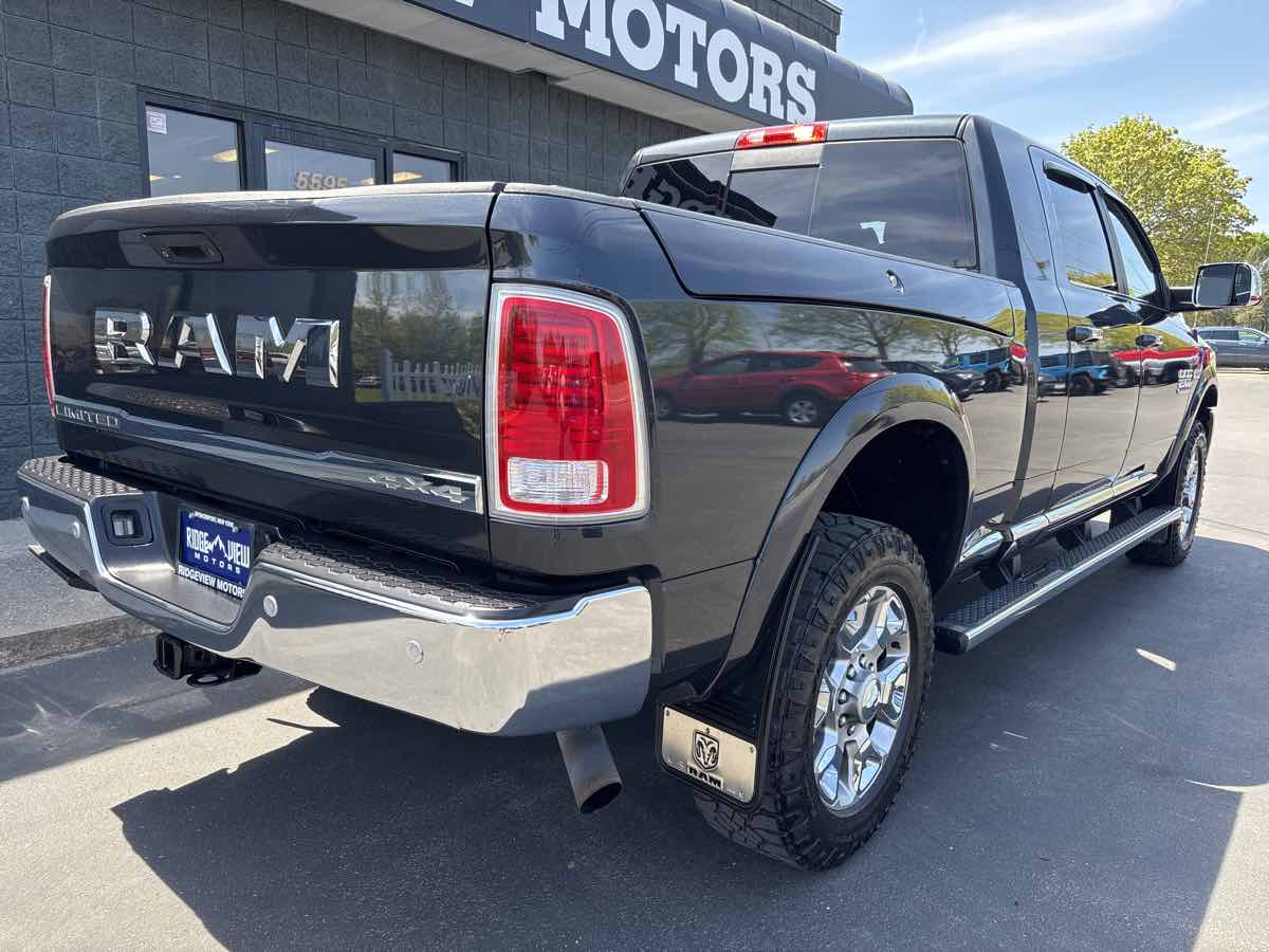 2016 Ram 2500 Longhorn Limited photo 3