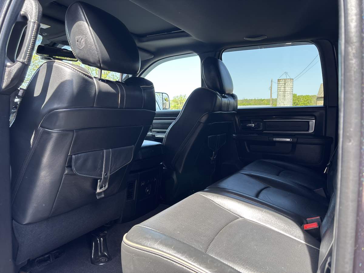 2016 Ram 2500 Longhorn Limited photo 8