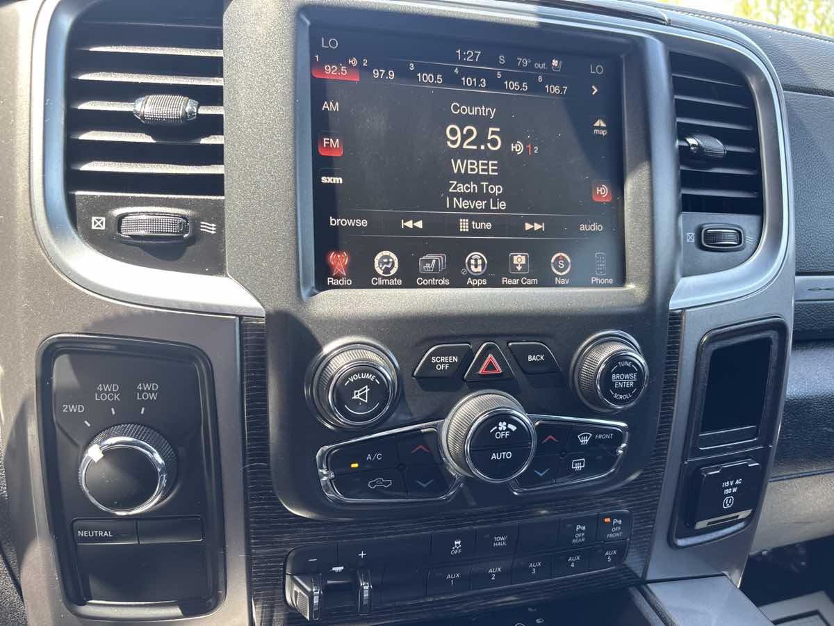 2016 Ram 2500 Longhorn Limited photo 13