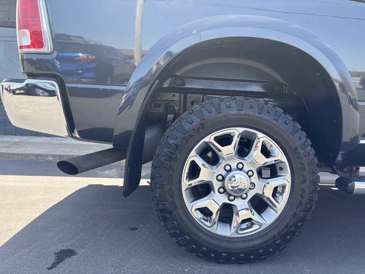 2016 Ram 2500 Longhorn Limited photo 22