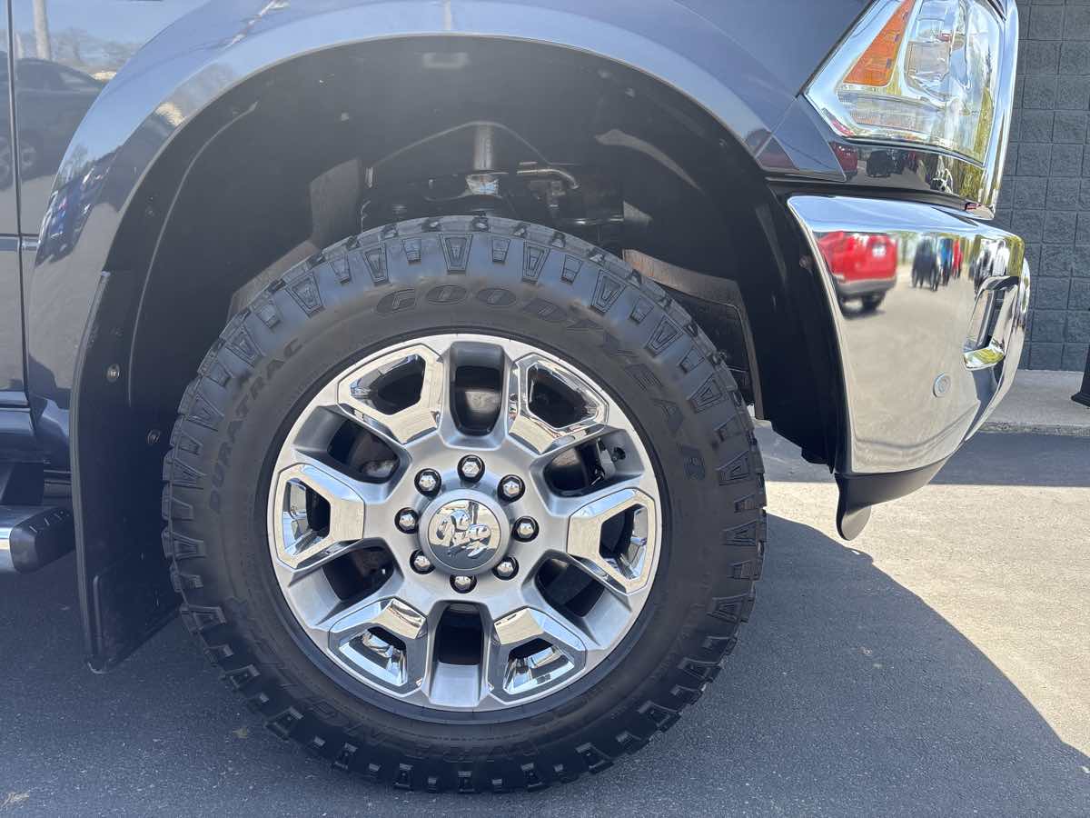 2016 Ram 2500 Longhorn Limited photo 23