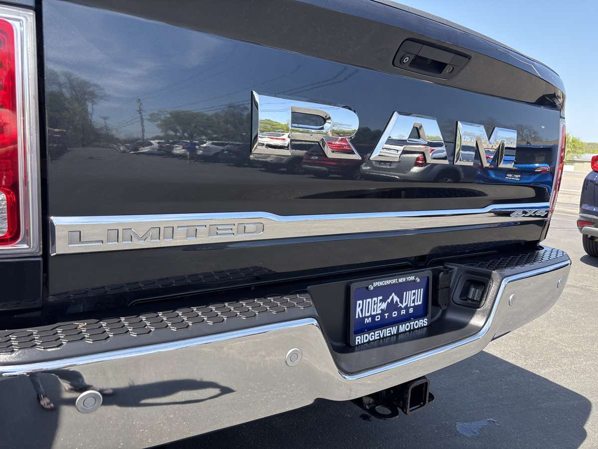 2016 Ram 2500 Longhorn Limited photo 27