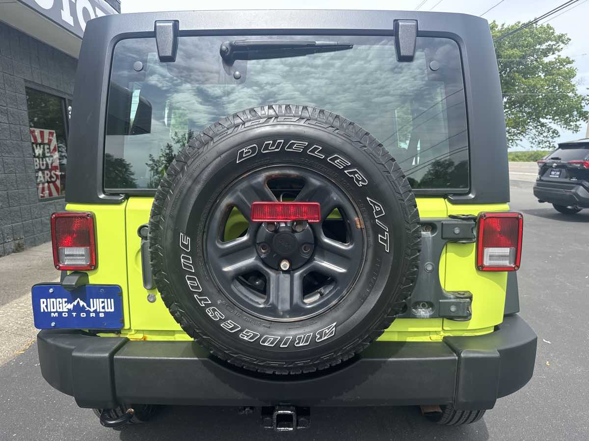 2017 Jeep Wrangler Unlimited Sport photo 4