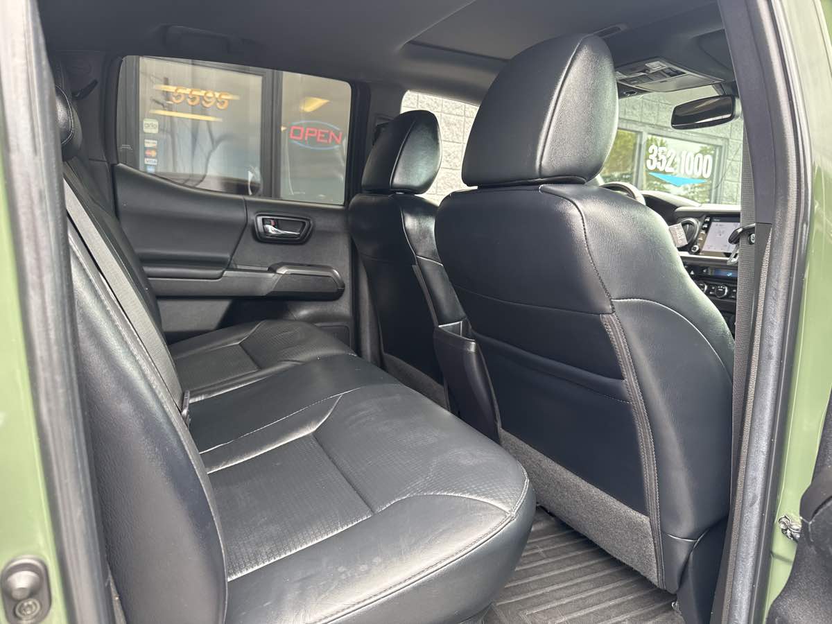 2022 Toyota Tacoma 4x4 TRD Off-Road SR Double Cab V6 photo 12
