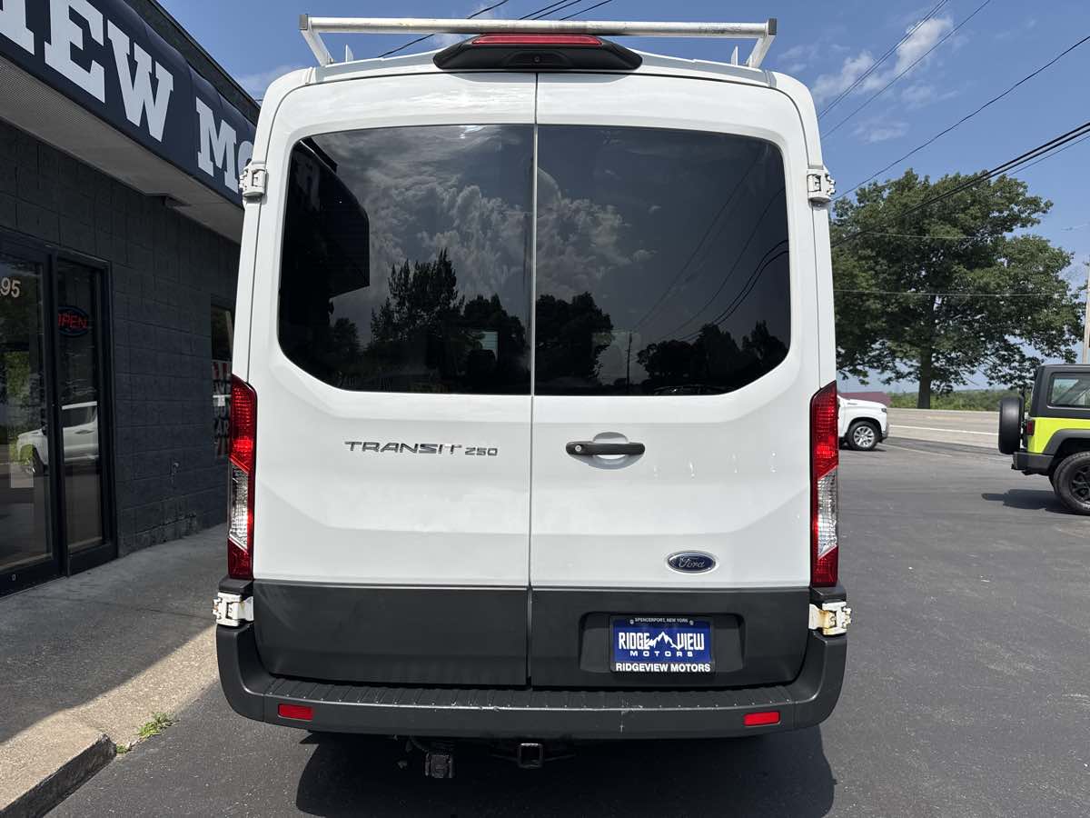 2018 Ford Transit Van photo 3