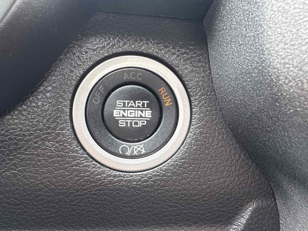 2024 Ram 2500 Tradesman photo 16