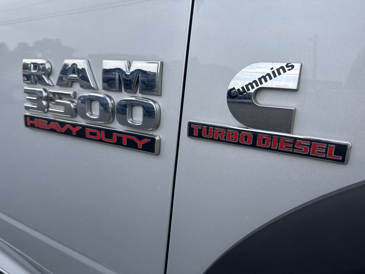 2018 Ram 3500 Tradesman photo 21