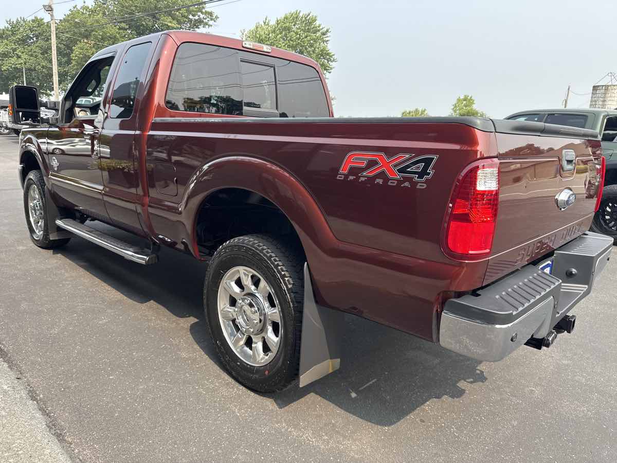2015 Ford F-350 Lariat photo 5