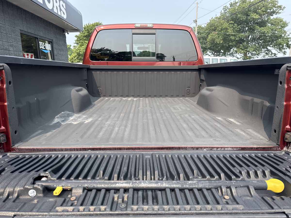 2015 Ford F-350 Lariat photo 10