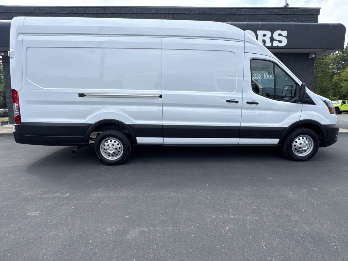 2023 Ford Transit Cargo Van XL photo 2