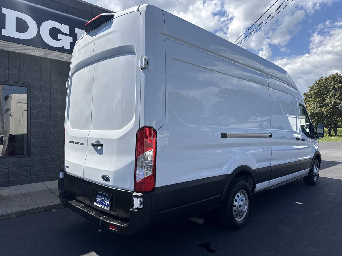 2023 Ford Transit Cargo Van XL photo 3