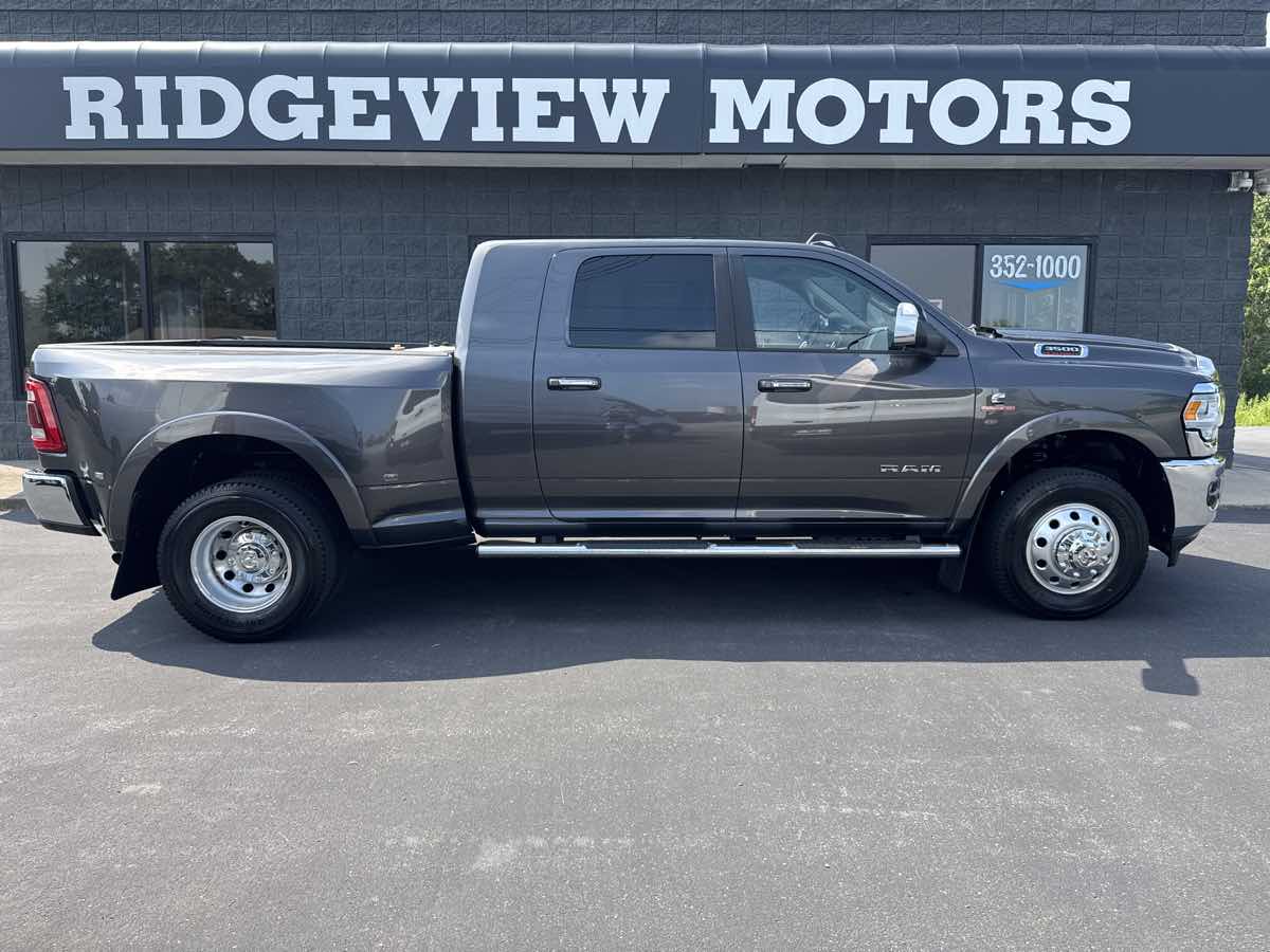2021 Ram 3500 Laramie photo 2