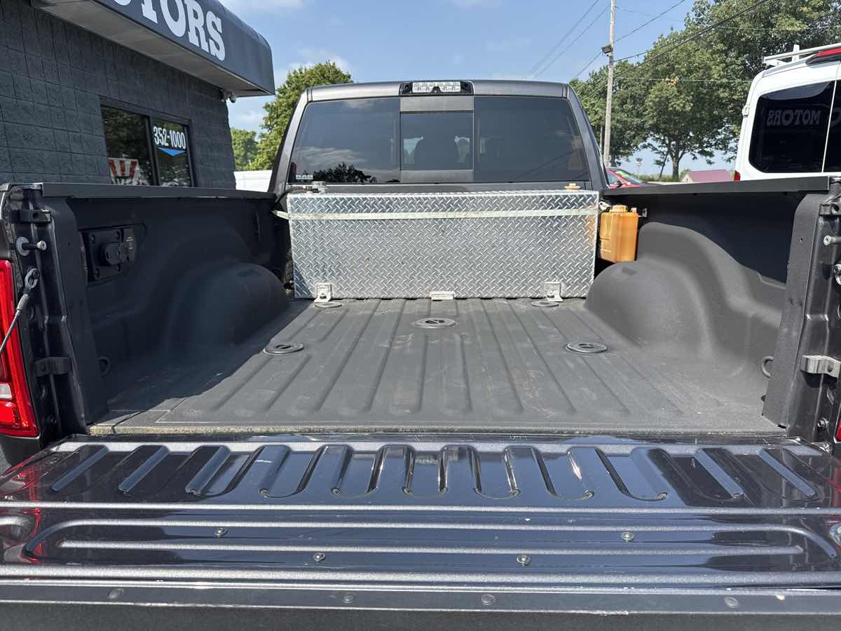 2021 Ram 3500 Laramie photo 10