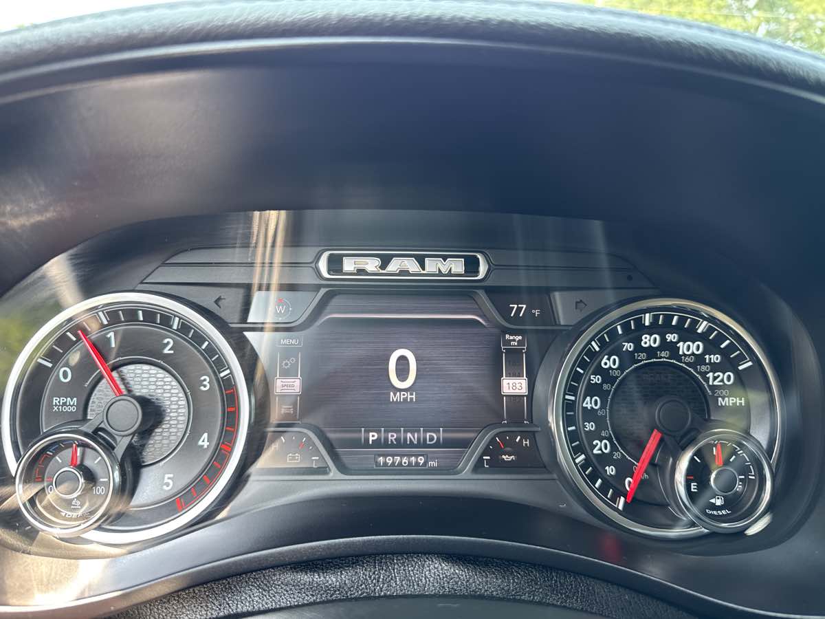 2021 Ram 3500 Laramie photo 14