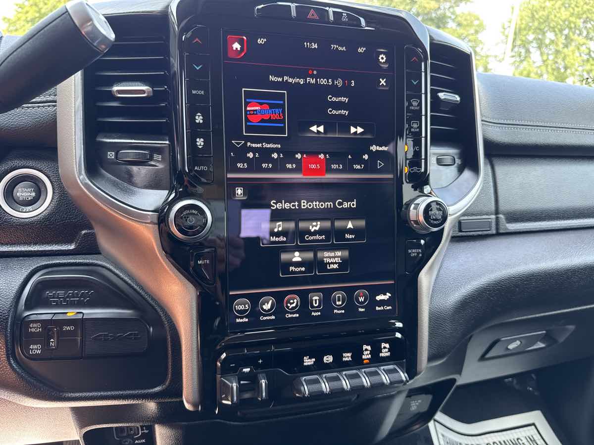2021 Ram 3500 Laramie photo 15