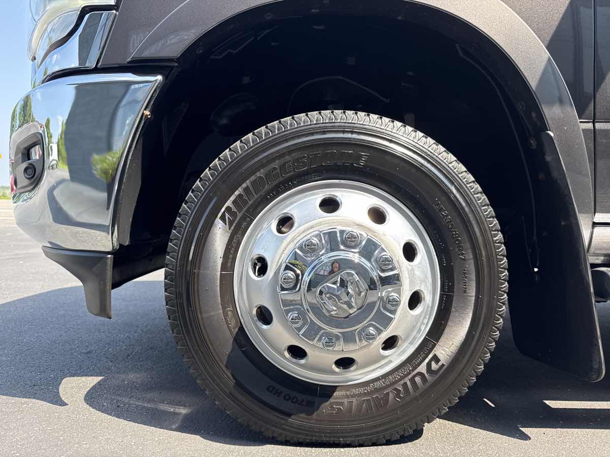 2021 Ram 3500 Laramie photo 24