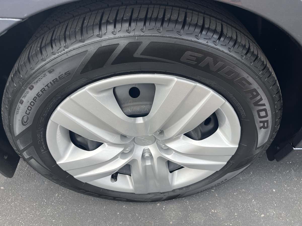 2016 Subaru Legacy 2.5i photo 10