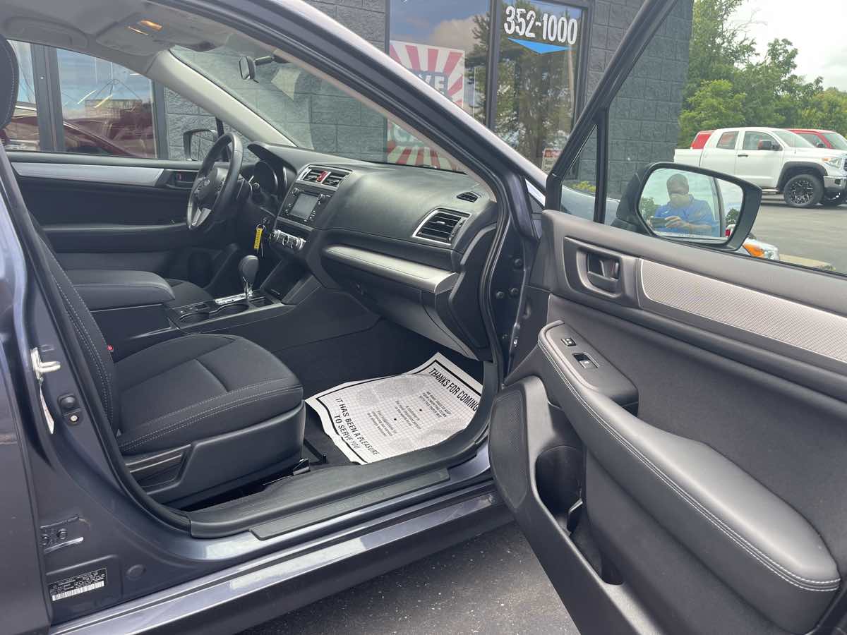 2016 Subaru Legacy 2.5i photo 13