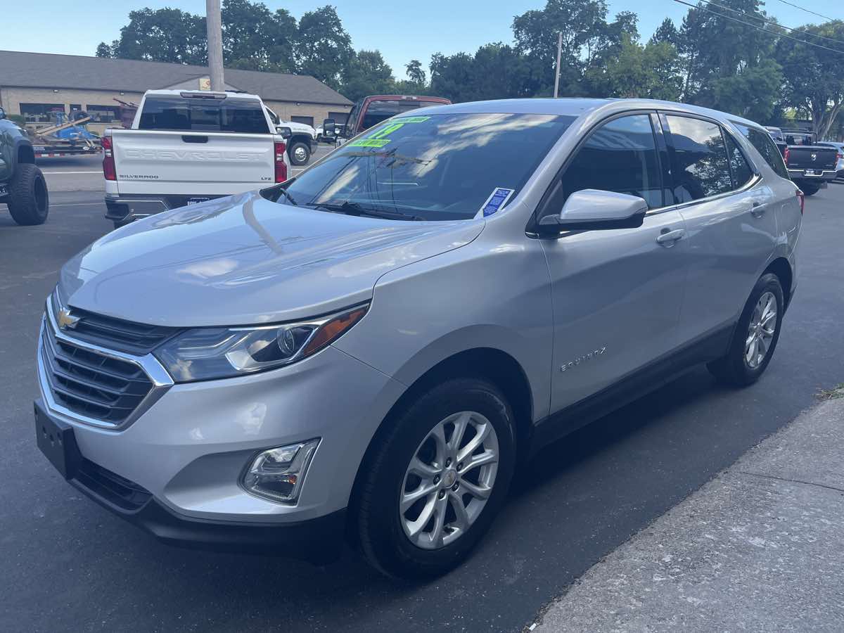 2019 Chevrolet Equinox LT photo 6