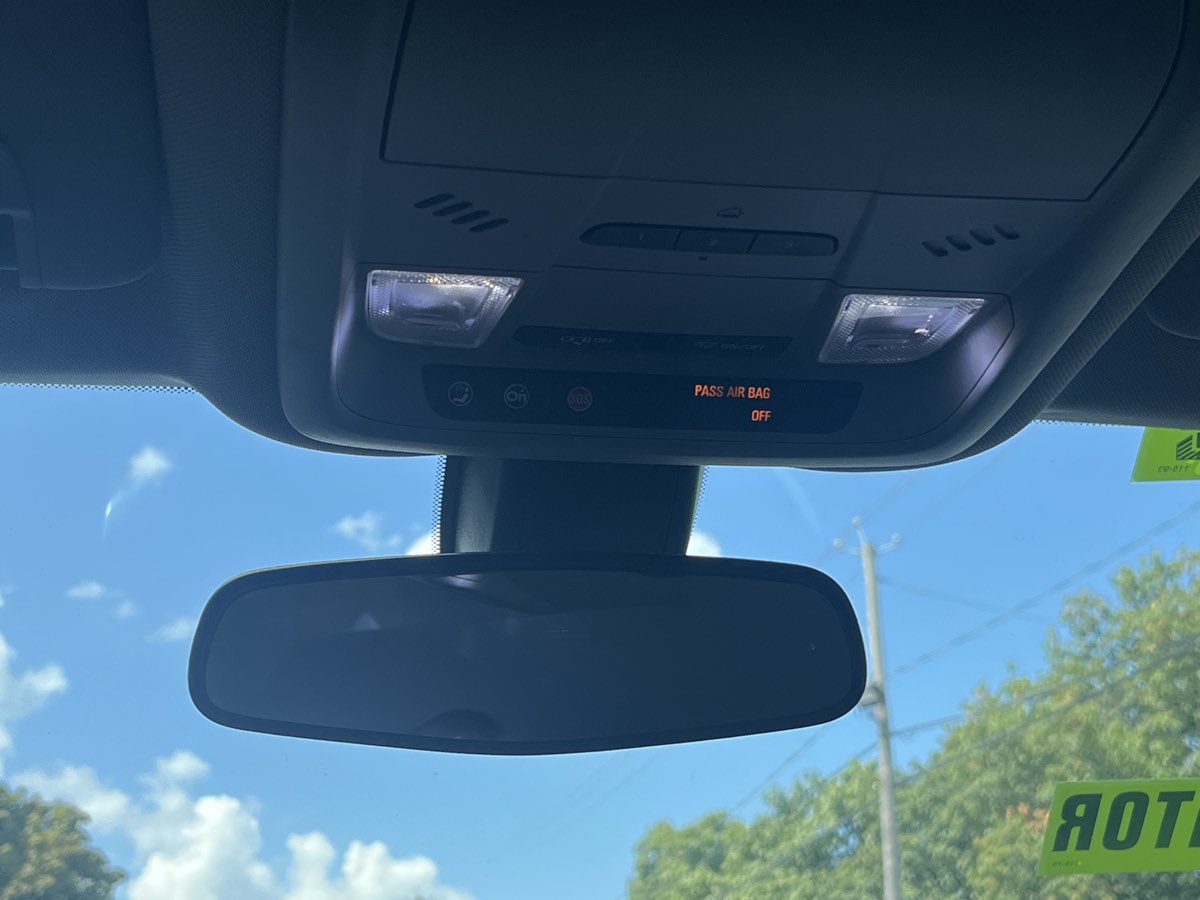2019 Chevrolet Equinox LT photo 24