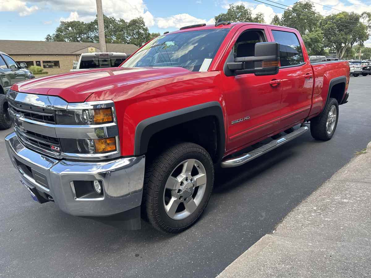 2018 Chevrolet Silverado 2500HD LT Z71 photo 6