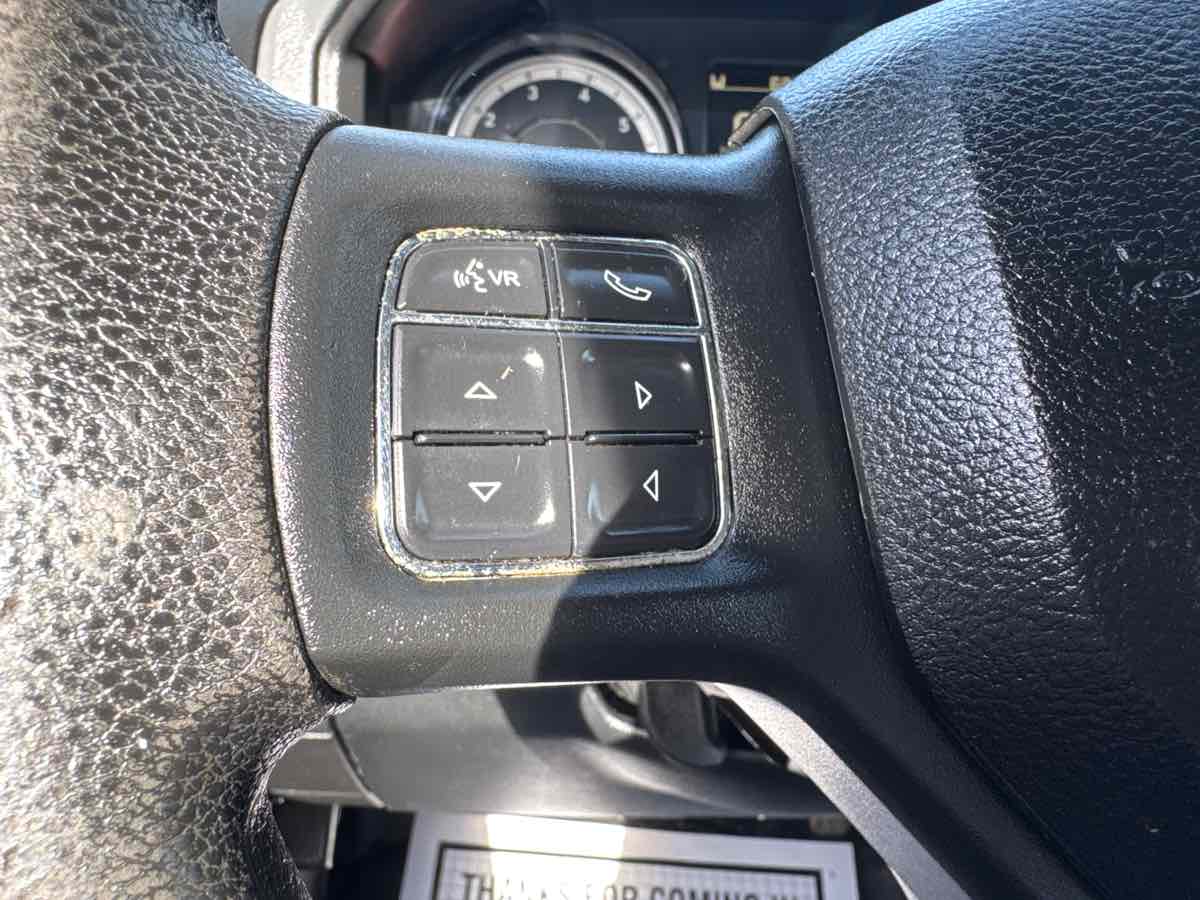 2017 Ram 3500 Tradesman photo 11