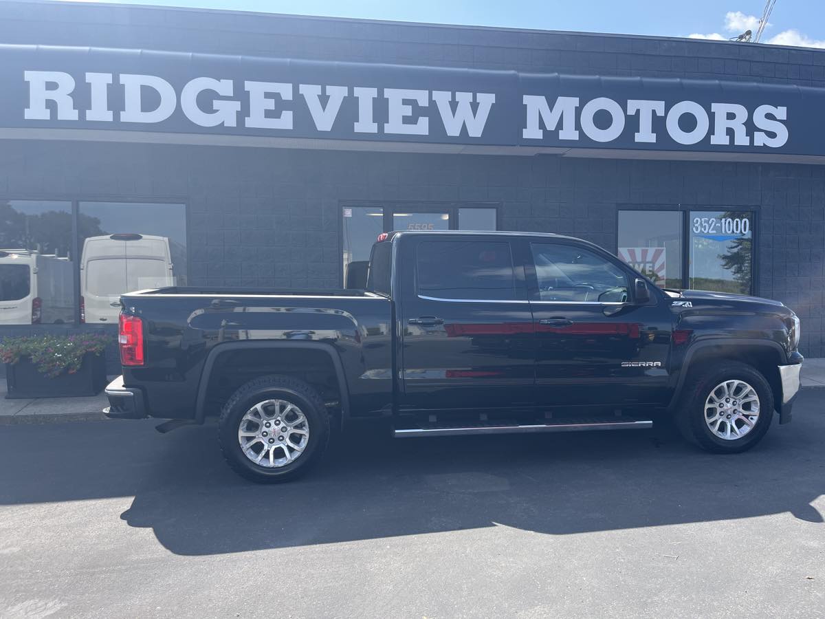 2018 Gmc Sierra 1500 SLE photo 2