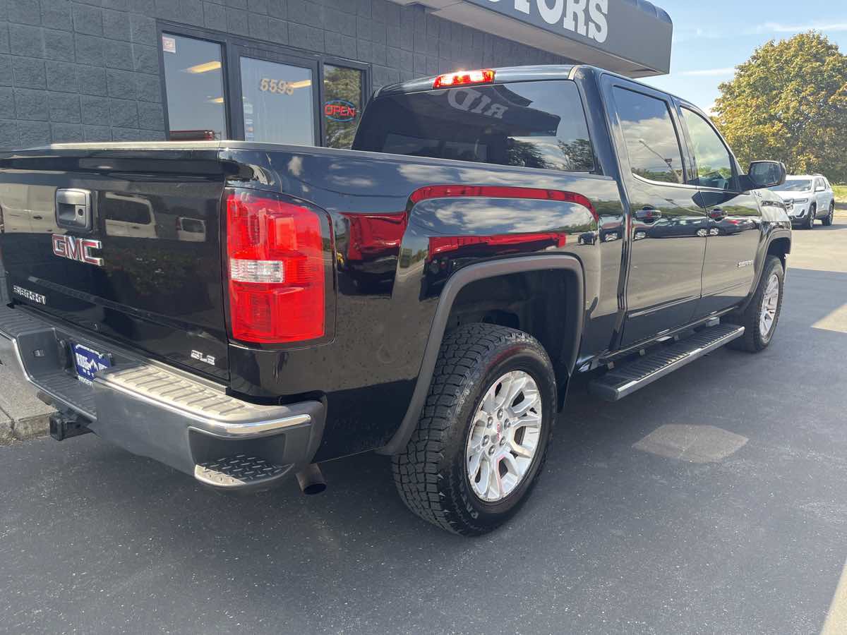 2018 Gmc Sierra 1500 SLE photo 3