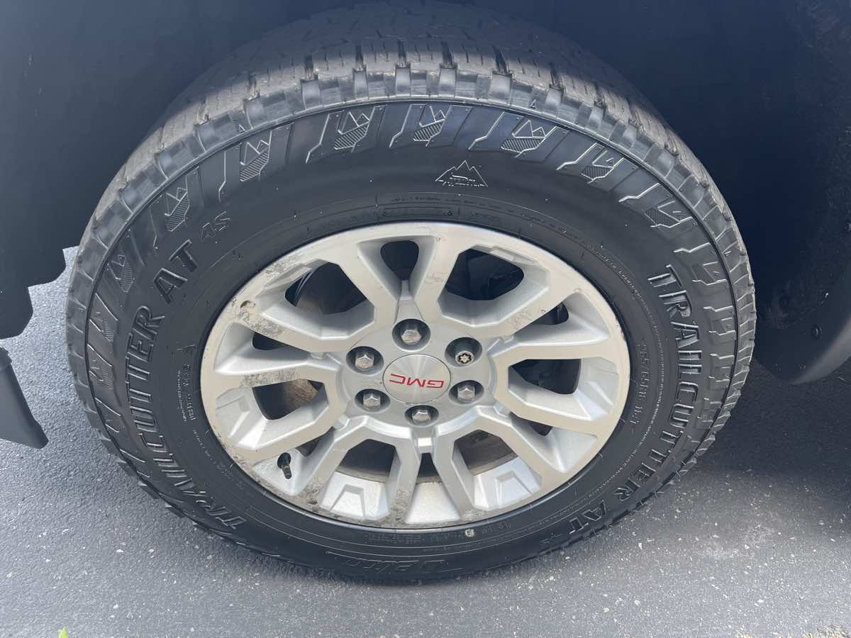 2018 Gmc Sierra 1500 SLE photo 15