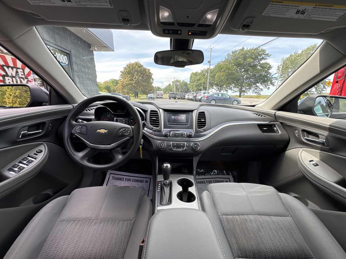 2016 Chevrolet Impala LS photo 12