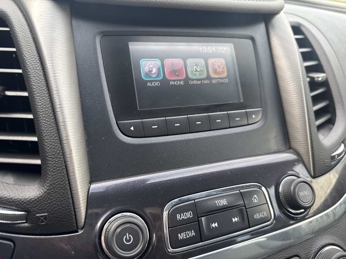2016 Chevrolet Impala LS photo 13