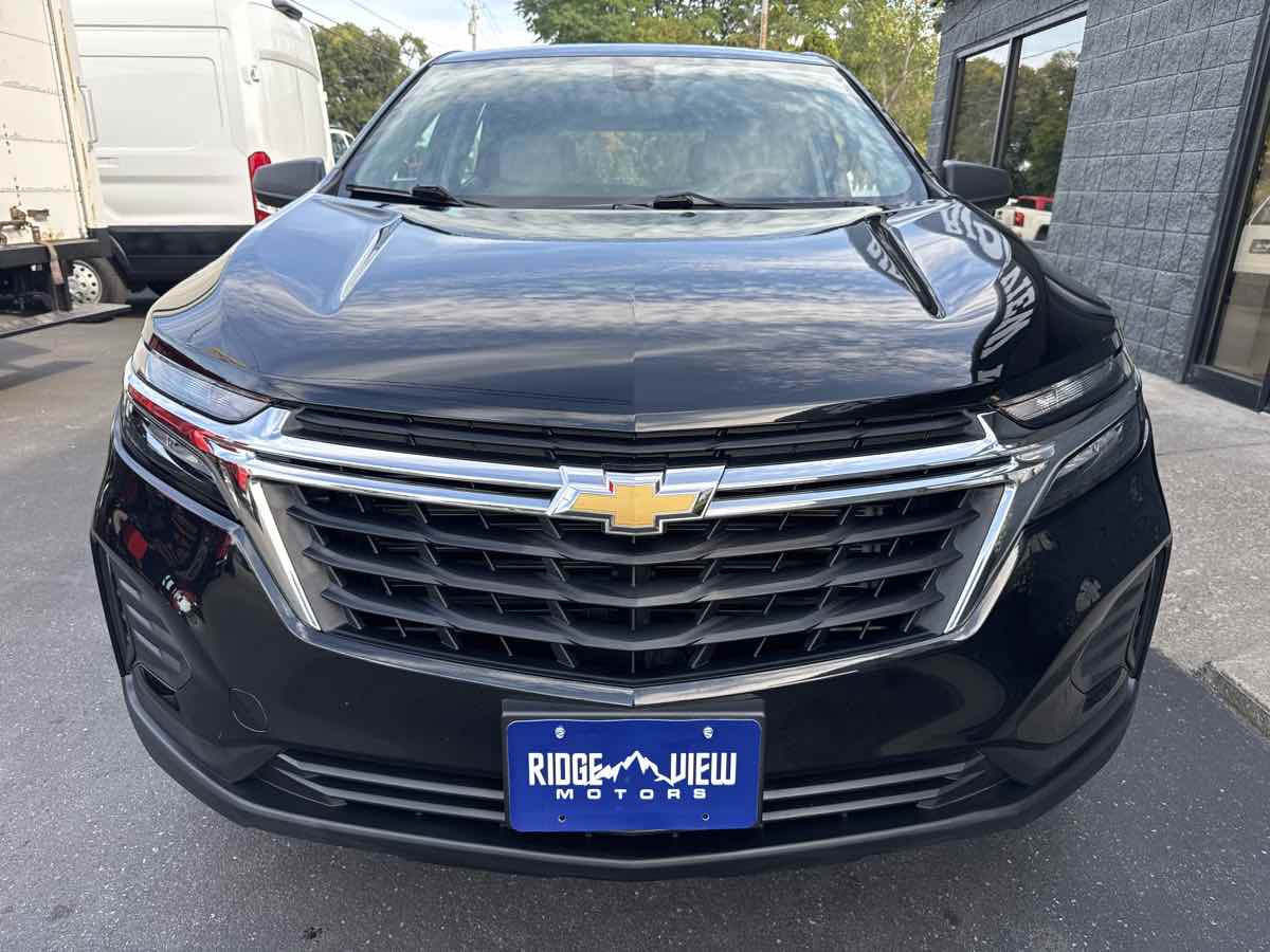 2022 Chevrolet Equinox LS photo 5