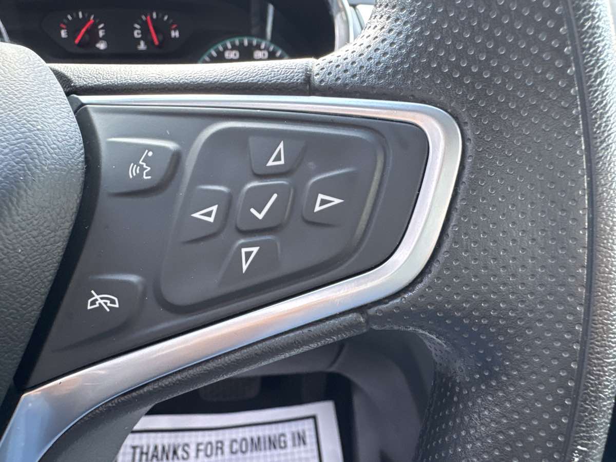 2022 Chevrolet Equinox LS photo 15