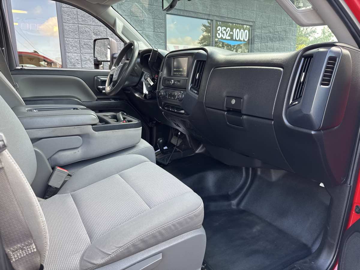 2016 Gmc Sierra Base photo 10