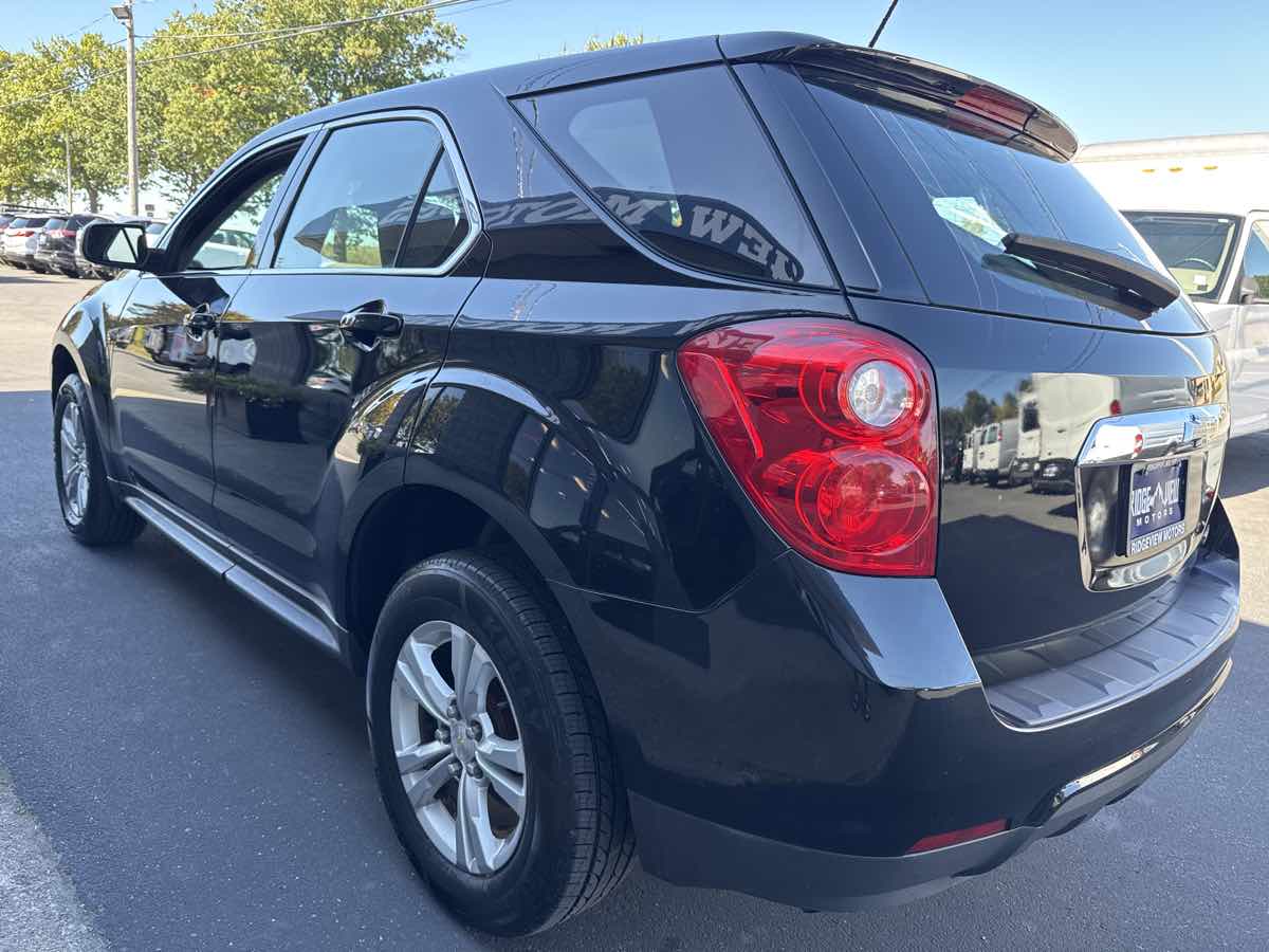 2015 Chevrolet Equinox LS photo 6