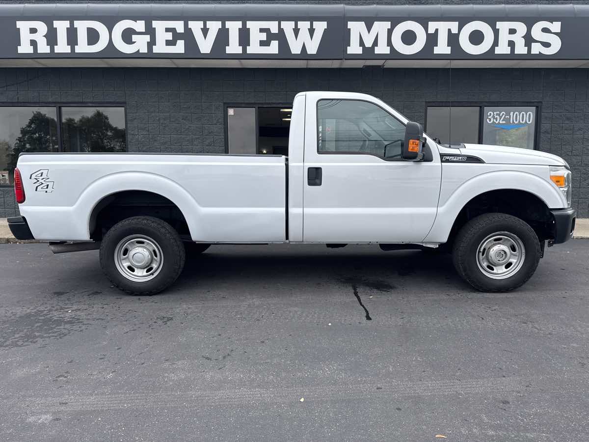 2015 Ford F-250 XL photo 3