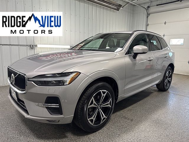 2022 Volvo XC60 B5 Momentum AWD